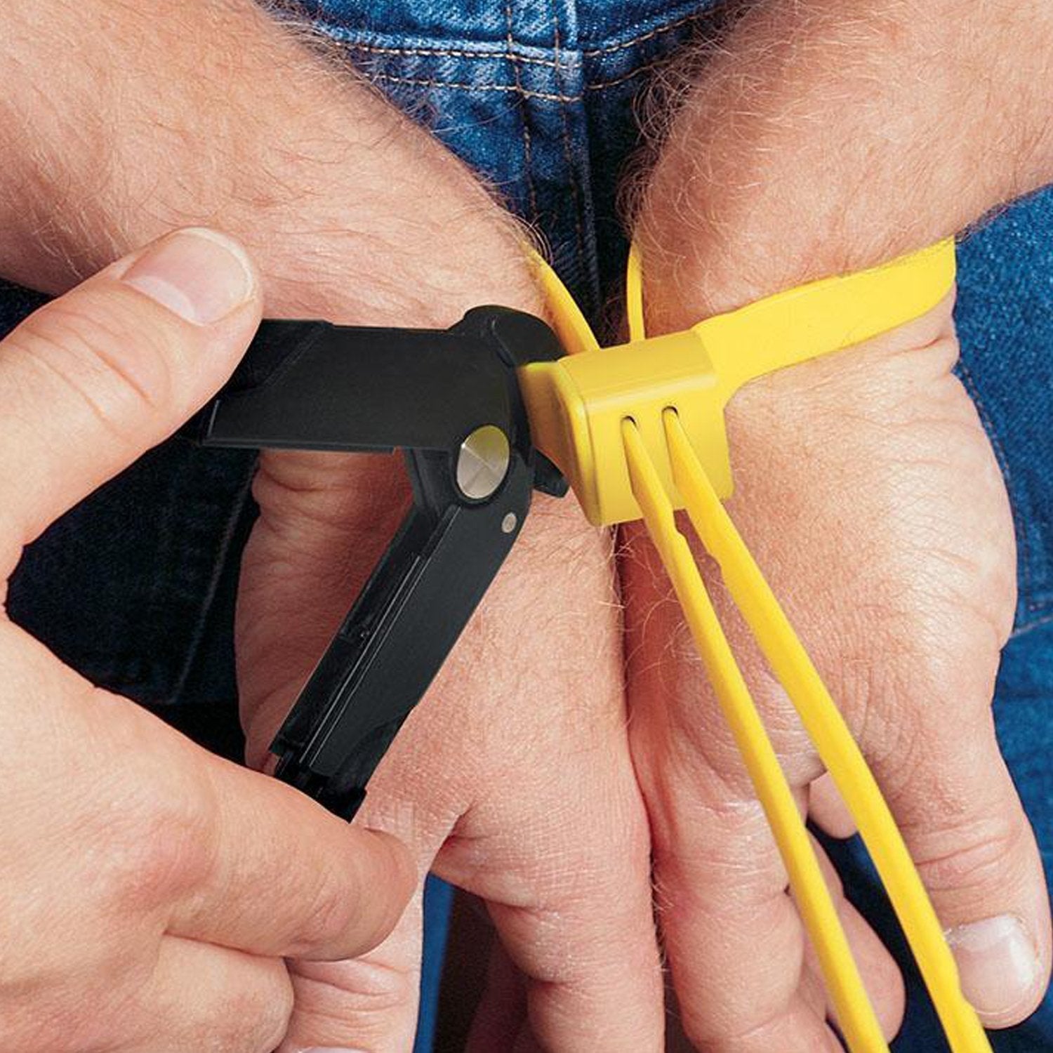 ASP Scarab Disposable Restraints Safety Flexi Cuff Tri-Fold Cutter 56225-Tactical Gear UK