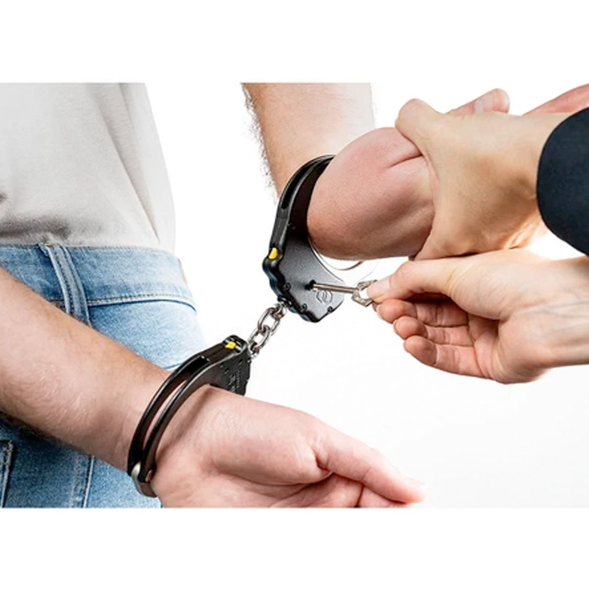 ASP Ultra Plus Cuffs Chain Aluminum Bow-Tactical Gear UK