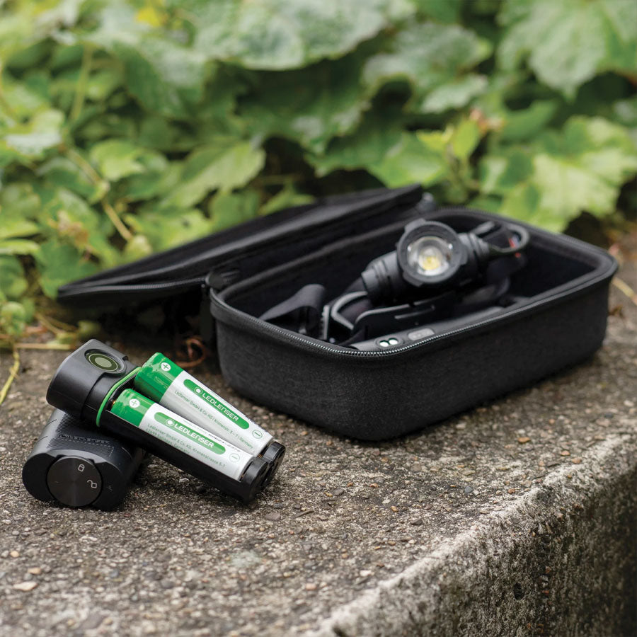 Ledlenser Powerbank Flex10 / Window Box-Tactical Gear UK