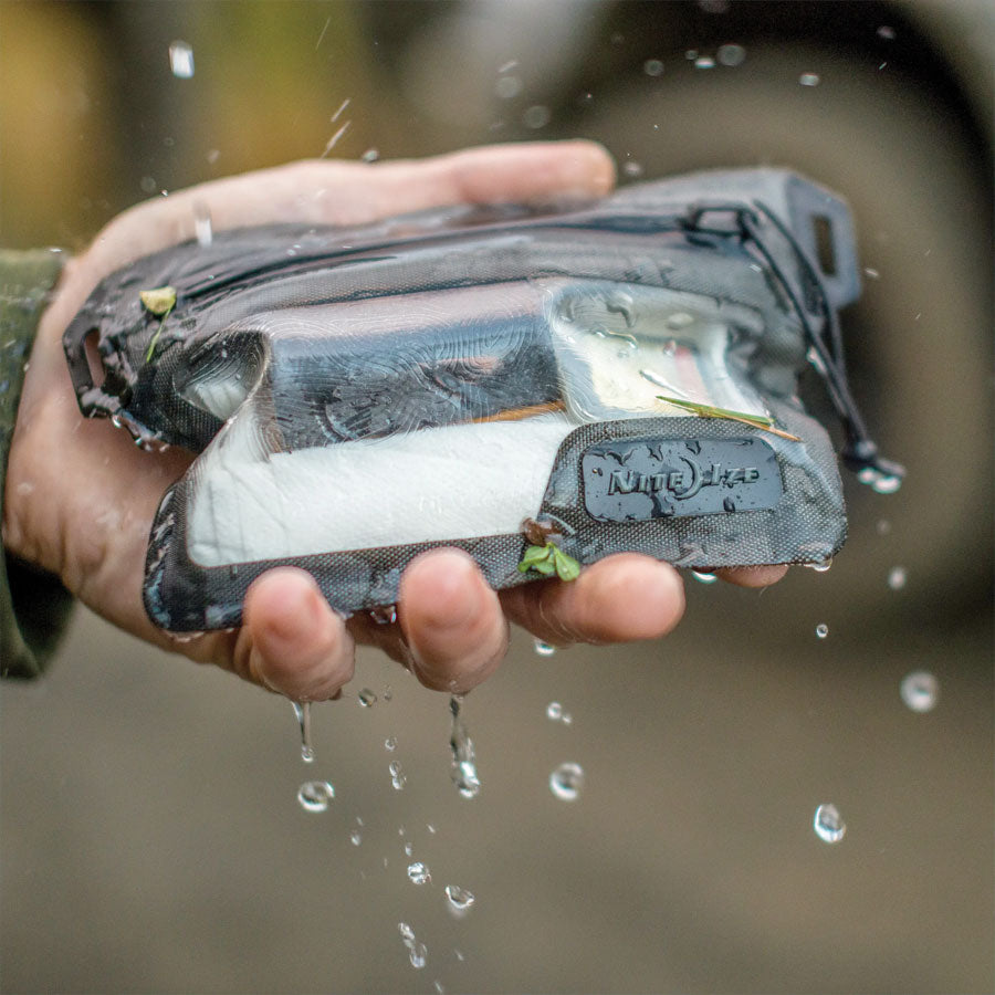 Nite-Ize RunOff Waterproof Wallet-Tactical Gear UK