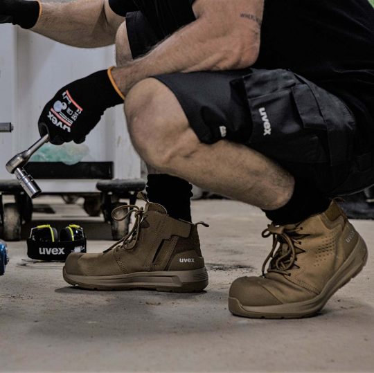 UVEX 2 X-Flow Side-Zip Work Boot Tan-Tactical Gear UK