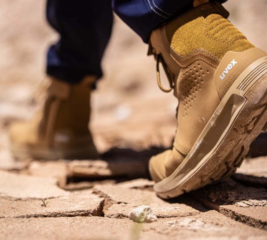 UVEX 3 X-Flow Side-Zip Work Boot Tan-Tactical Gear UK