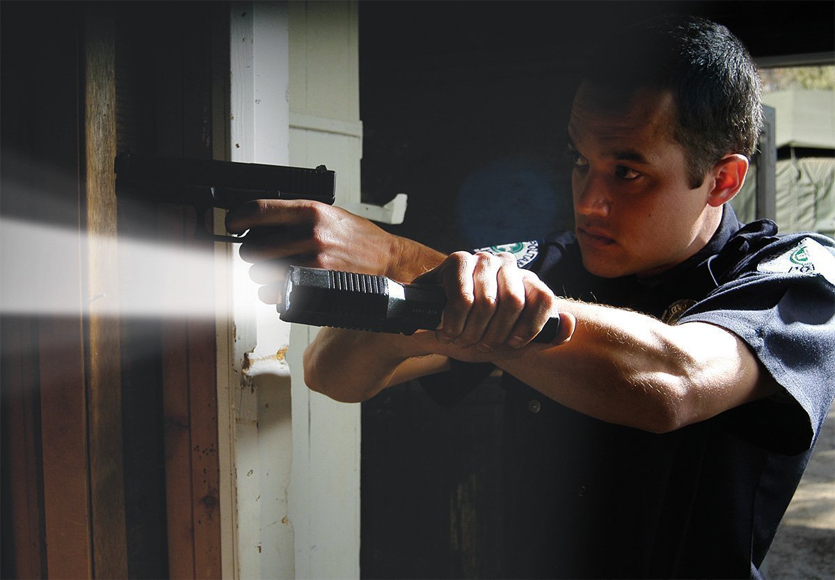 Pelican 7060 Tactical Flashlight Rechargeable-Tactical Gear UK