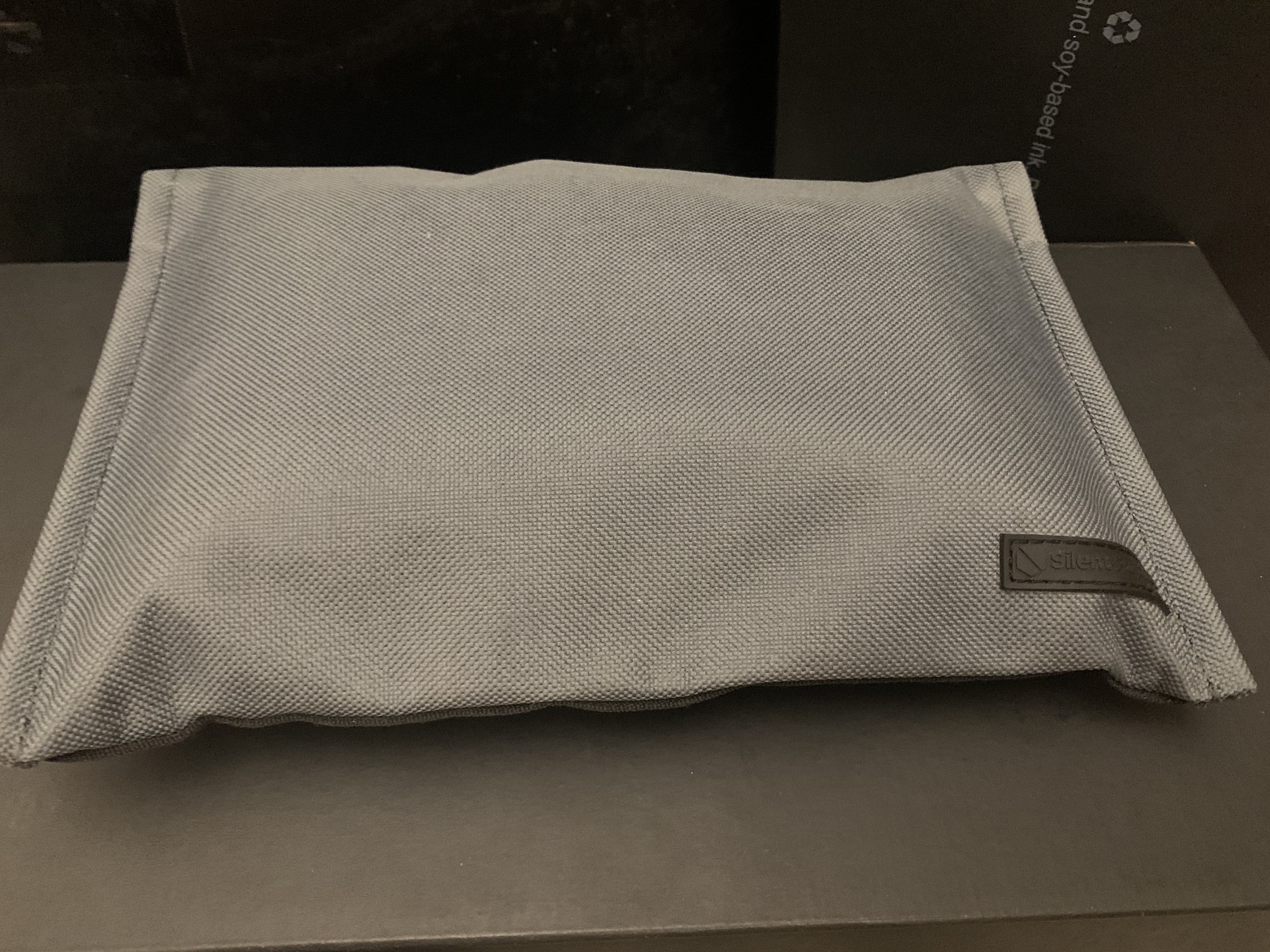 SLNT Utility Faraday Bags for Tablets and Multiple Devices Black-Tactical Gear UK